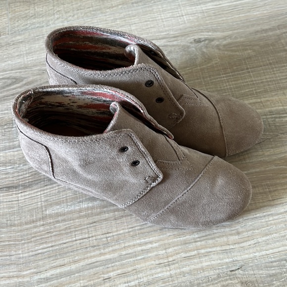 Toms suede wedge bootie - Picture 12 of 14